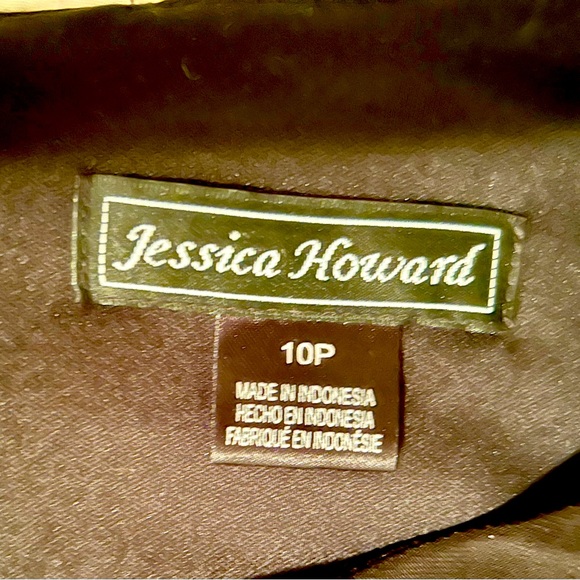 Black with blue floral dress, Jessica Howard, size 10 Petite - Picture 4 of 5